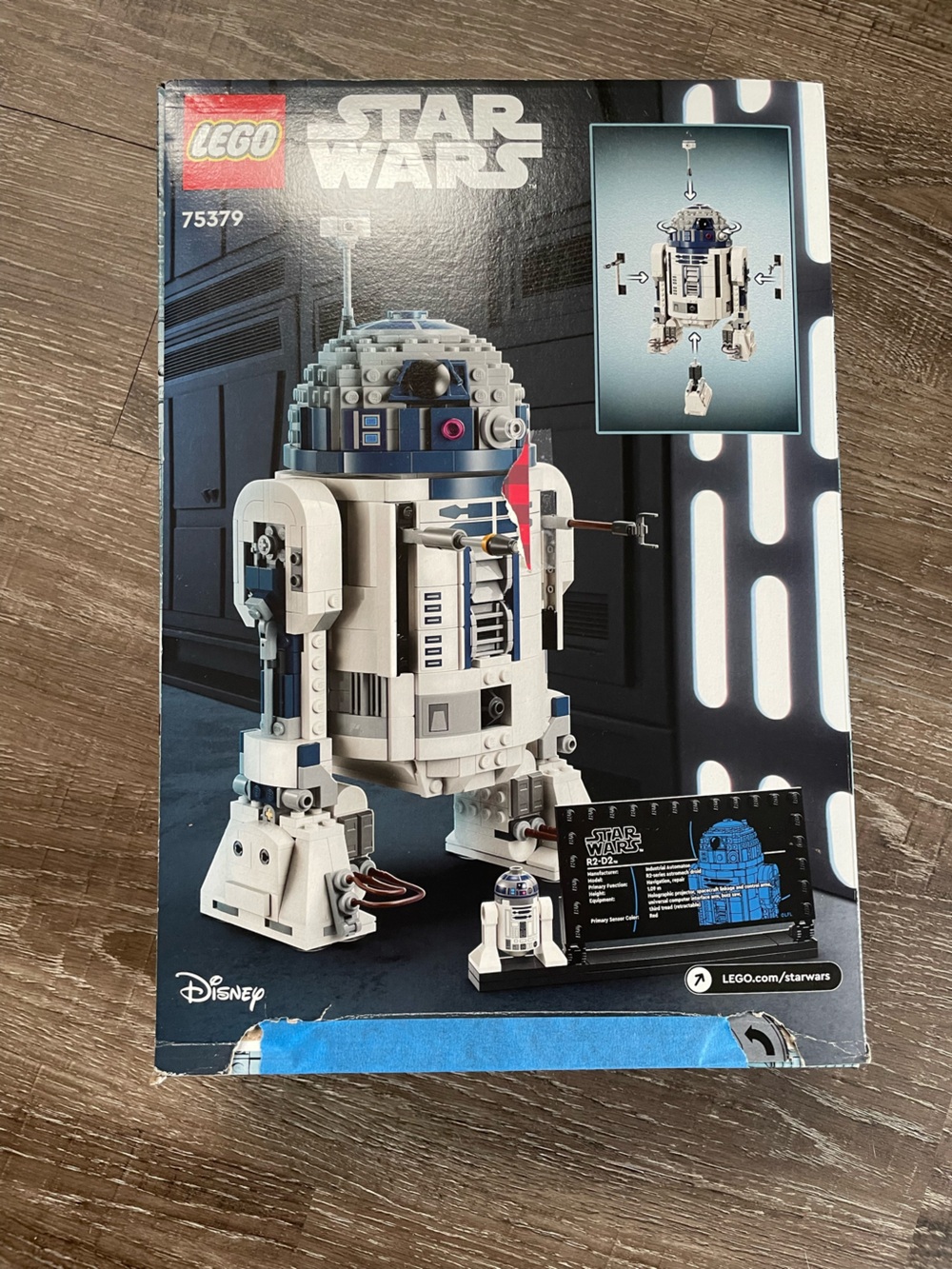 LEGO Star Wars R2-D2 Building Set - Open, used. - Picture 3 of 11